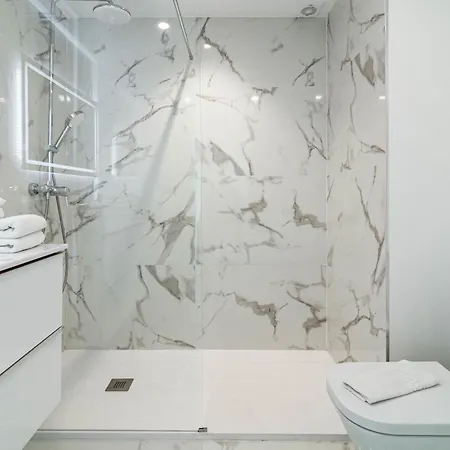 Tenis - Bright Bel-air Flat 2 Beds 3 Terraces * Эстепона