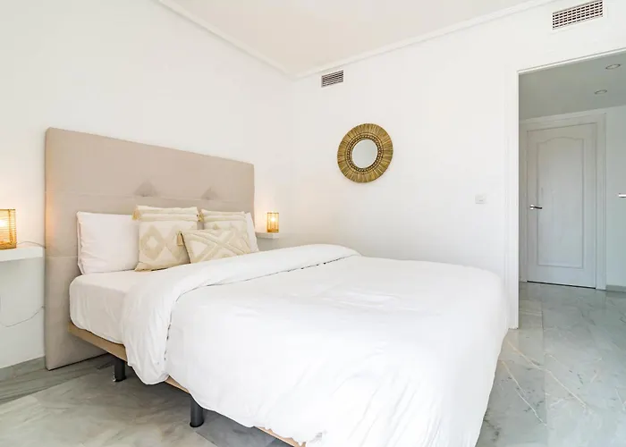 Tenis - Bright Bel-air Flat 2 Beds 3 Terraces Apartment